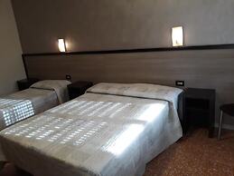 Hotel Salus