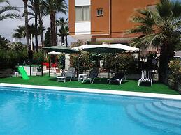 Ocana Apartments
