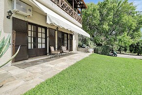 Orange Grove Villa