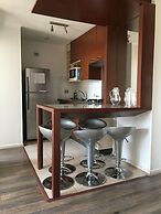 Amistar Apartments