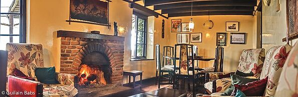Castle Forest Lodge