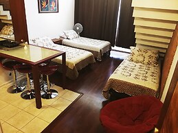 Santiago Town Suites