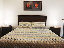 Santiago Town Suites