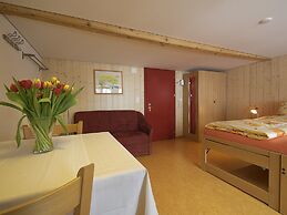 Esthers Guesthouse