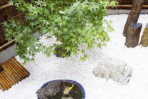 Higashiyama Sho