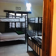Glorious Arusha Backpackers - Hostel