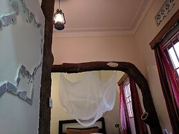 Casa Del Turista