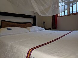 Casa Del Turista