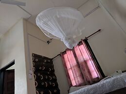 Casa Del Turista