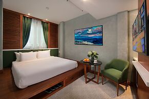 Hanoi La Selva Central Hotel