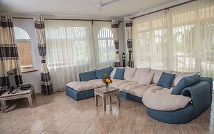 Charming 3 Bedroom House in Diani Beach