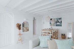 MyMykonos Villa