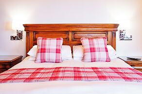 Claxton Hotel
