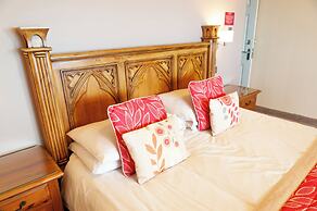 Claxton Hotel