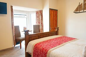Claxton Hotel