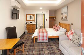Claxton Hotel