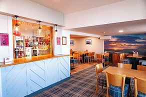 Claxton Hotel