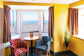 Claxton Hotel