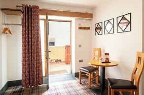 Claxton Hotel