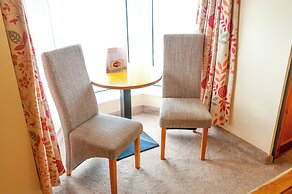 Claxton Hotel