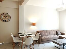 Pisces Athens City Center Modern Aptm