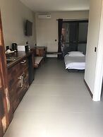Hotel Karem Bay
