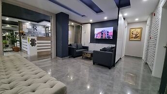Mic Royal Hotel