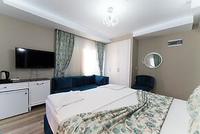 Mic Royal Hotel