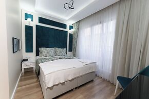 Mic Royal Hotel