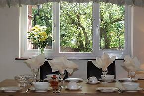 Colston Hall Farmhouse B&B