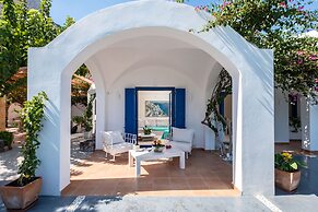Santorini Mystique Garden
