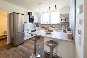 Miralior Apartment