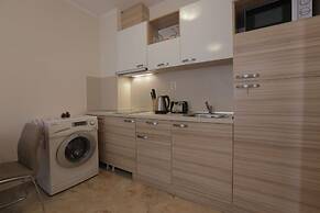 Luxury Apartment in Anastasia Palace