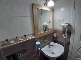Burak Apart Otel
