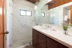 Casa Woodbine Beachfront House