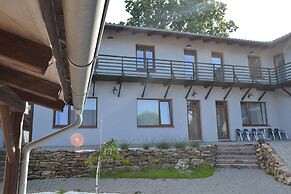 Farm Kundratice
