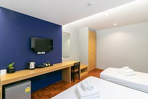 Castle Black Bangkok - Hostel