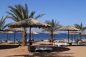 Tala Bay Residence - Families Only