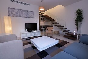Tala Bay Residence - Families Only