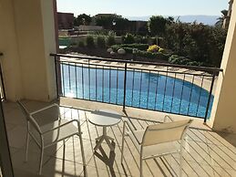 Tala Bay Residence - Families Only