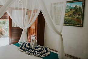 Perdana Lembongan