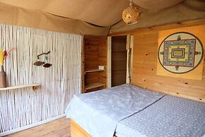 The Fabric Lounge