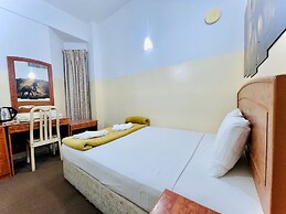 Queen's Hotel