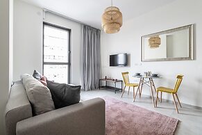 Jerusalem Suites Tower