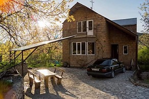 Areni House B&B