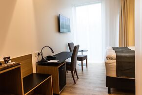 Hotel South Coast