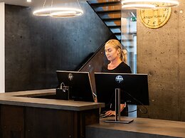 Hotel South Coast