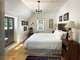 Merrill House