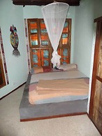 Fromager Lodge