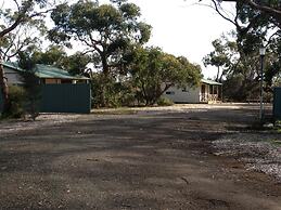 Parndana Hotel